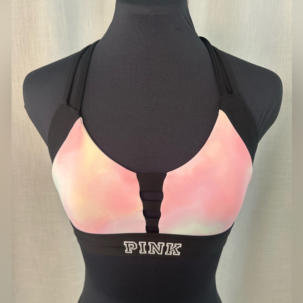 Victoria’s Secret Pink Ultimate sports bra Small
